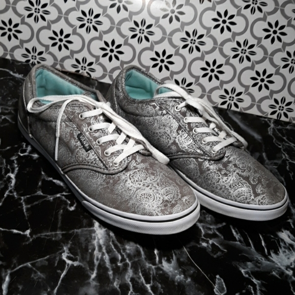 Van's off the wall 7.5 womans - Picture 1 of 6